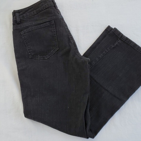 DKNY SOHO JEAN BLACK BOOTCUT SIZE 8P PETITE - Picture 2 of 7